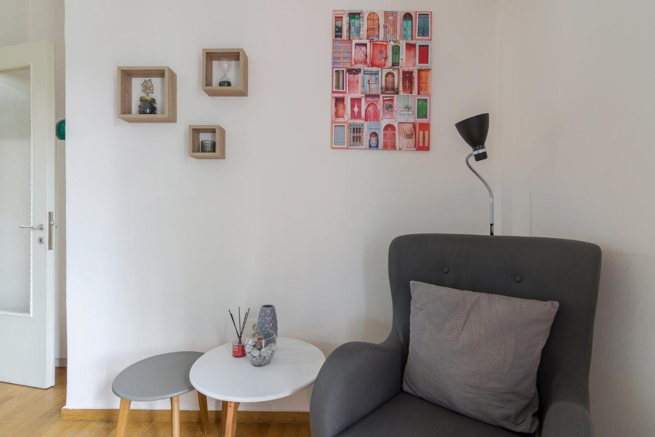 Spacious Apartment For Two People Atény Exteriér fotografie