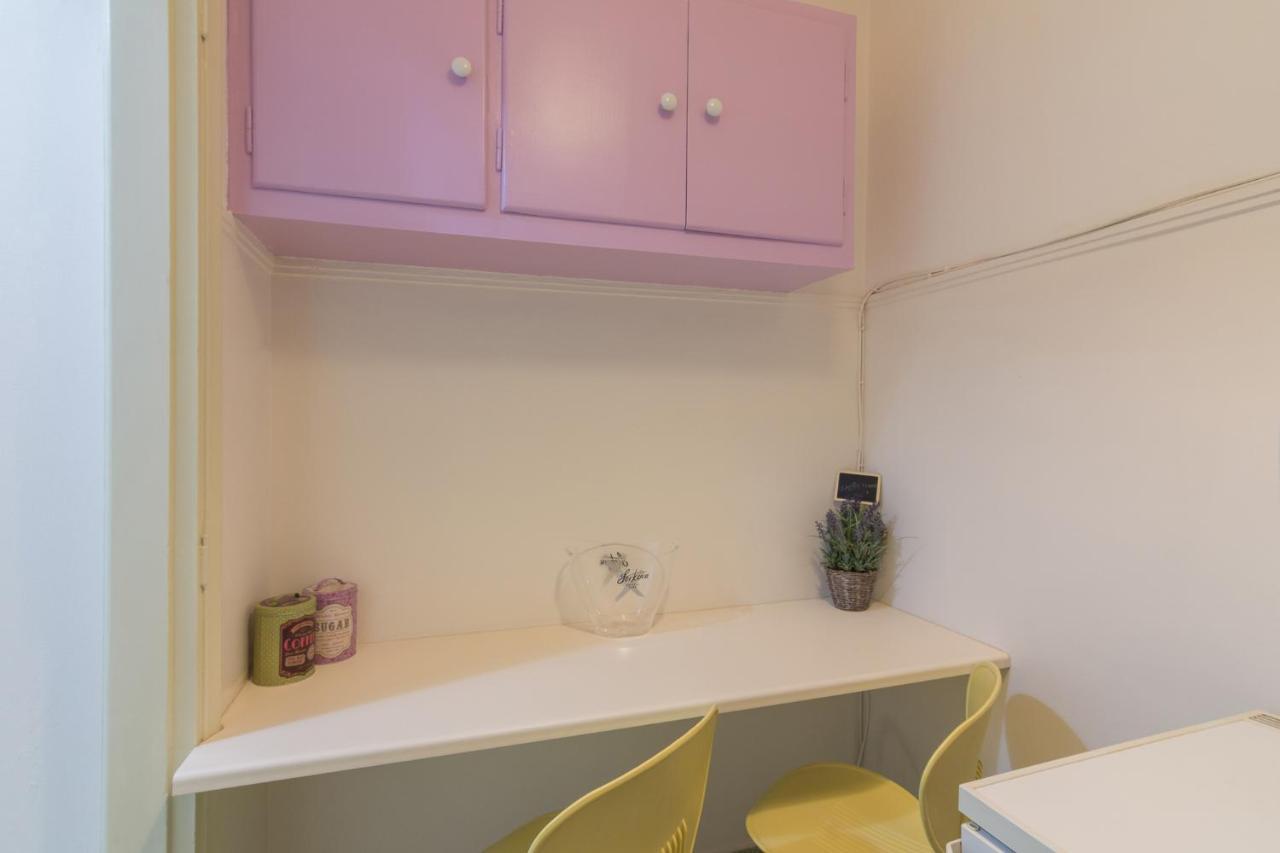Spacious Apartment For Two People Atény Exteriér fotografie